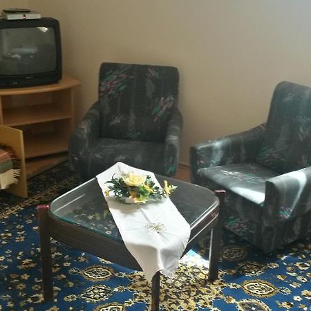 Ezust Fenyo Vendeghaz Hotel Siófok Zewnętrze zdjęcie