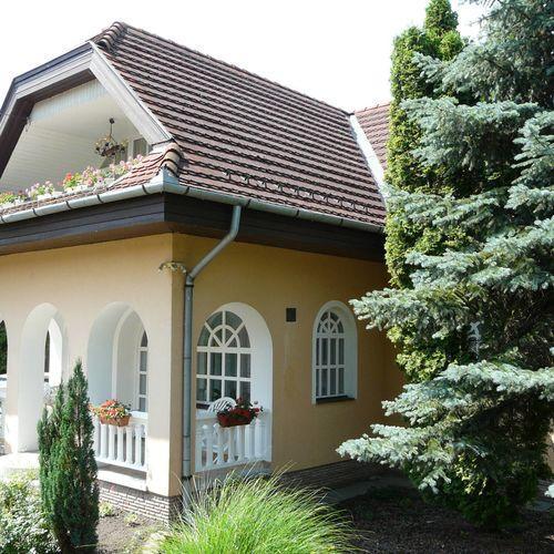Ezust Fenyo Vendeghaz Hotel Siófok Zewnętrze zdjęcie